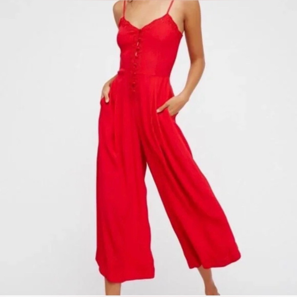 A Loves A Red Wide-Strap Button-Front Cropped Wide-Leg Jumpsuit Pockets L